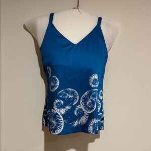 White House Black Market reversible Camisole with Shell Design